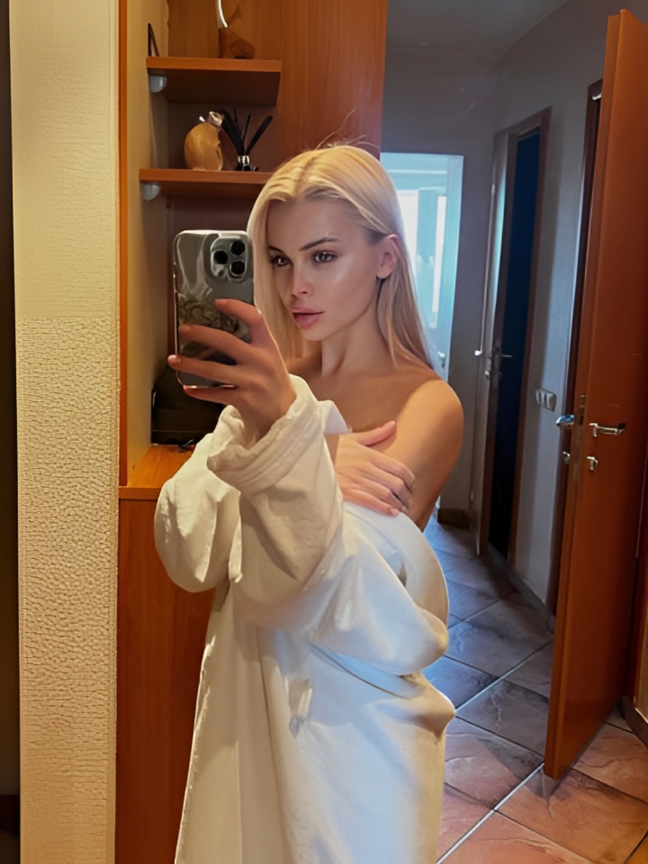 Тая привлекальеная девушка из Краснокаменска цена от 4000 руб