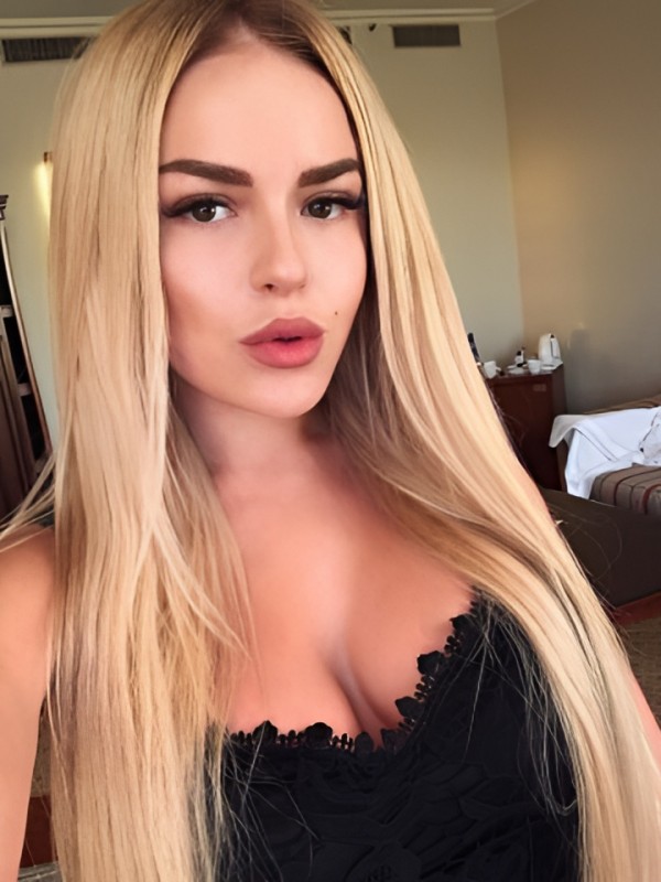 Светлана привлекательная девушка из Краснокаменска цена от 3000 руб