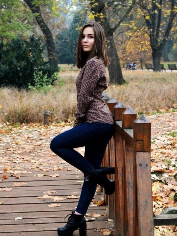 Карина привлекательная девушка из Краснокаменска цена от 3500 руб