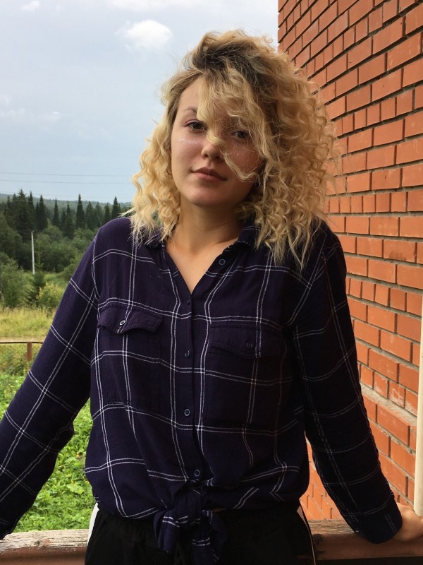 Марина привлекательная девушка из Краснокаменска цена от 3000 руб